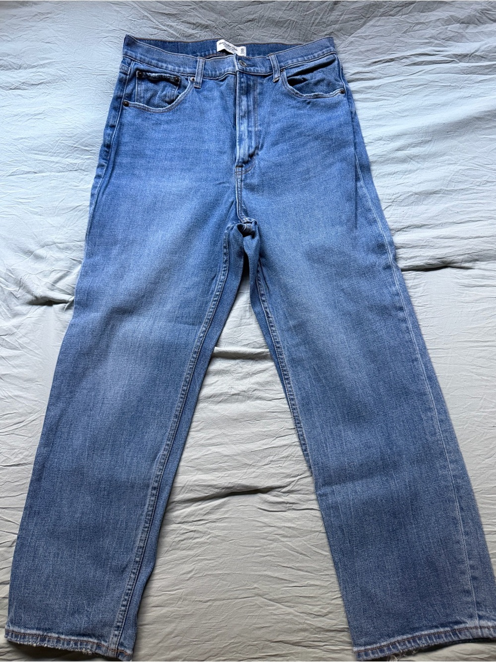 Abercrombie & Fitch Ankle Straight Ultra High Rise Jeans - Size 30/10